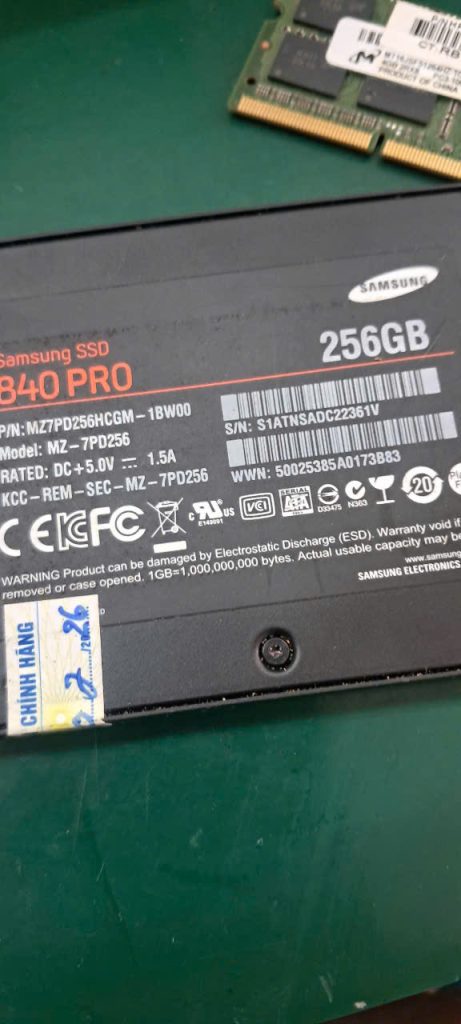 Thu mua laptop hư giá cao uy tín