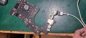 Sửa laptop uy tín hiệu quả